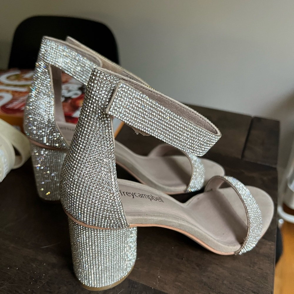 Jeffrey Campbell heels sparkly silver 7